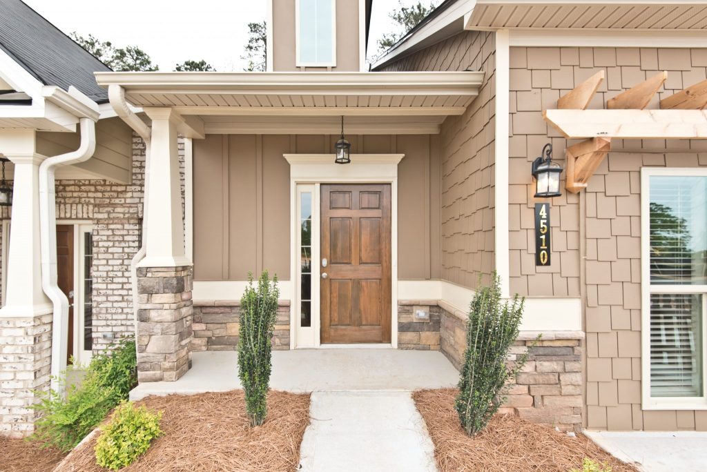 New home communities for every new home buyer - Villas at Hickory Grove entryway