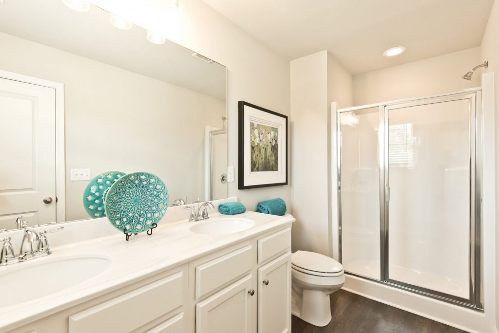 A compact master bathroom makes mornings easier