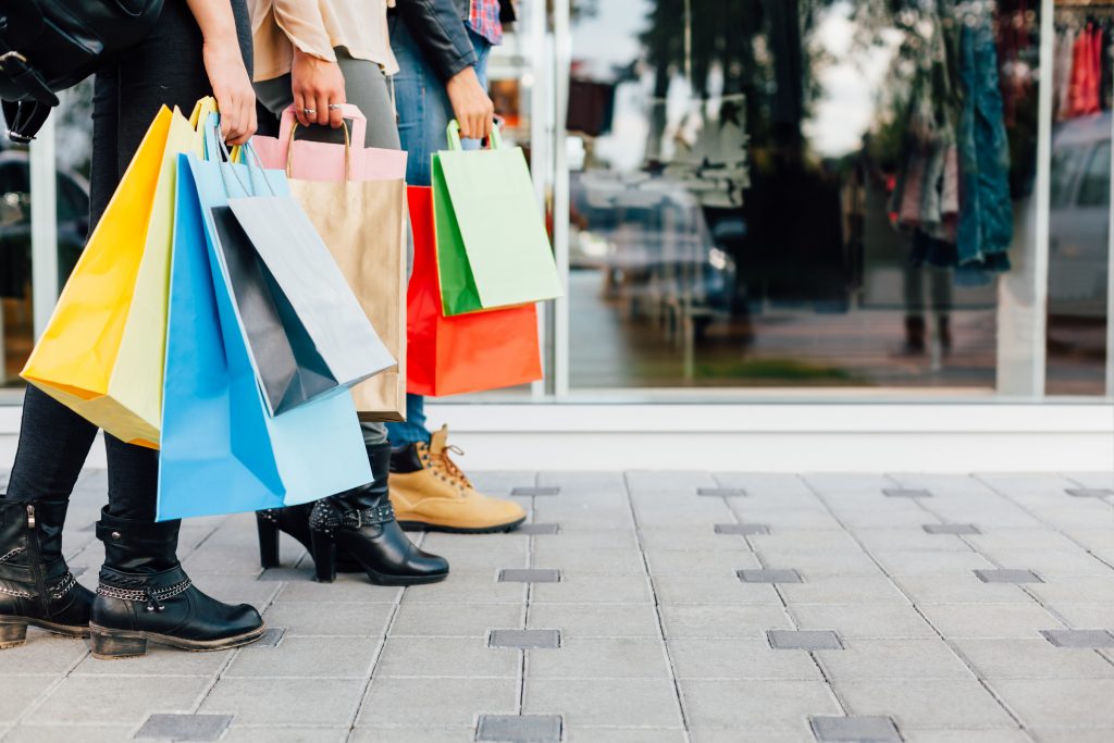 Shopping Near Ozora Lake in Loganville