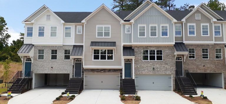 Cantrell Crossing Exterior