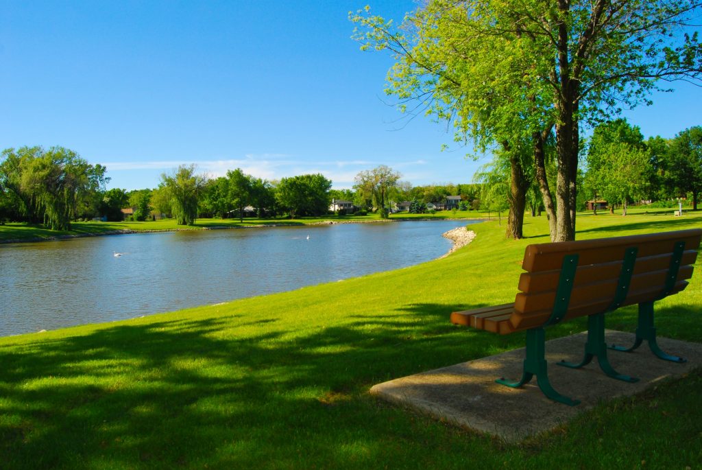 A park similar to tribble mill in loganville [Olin Blitch] © 123rf