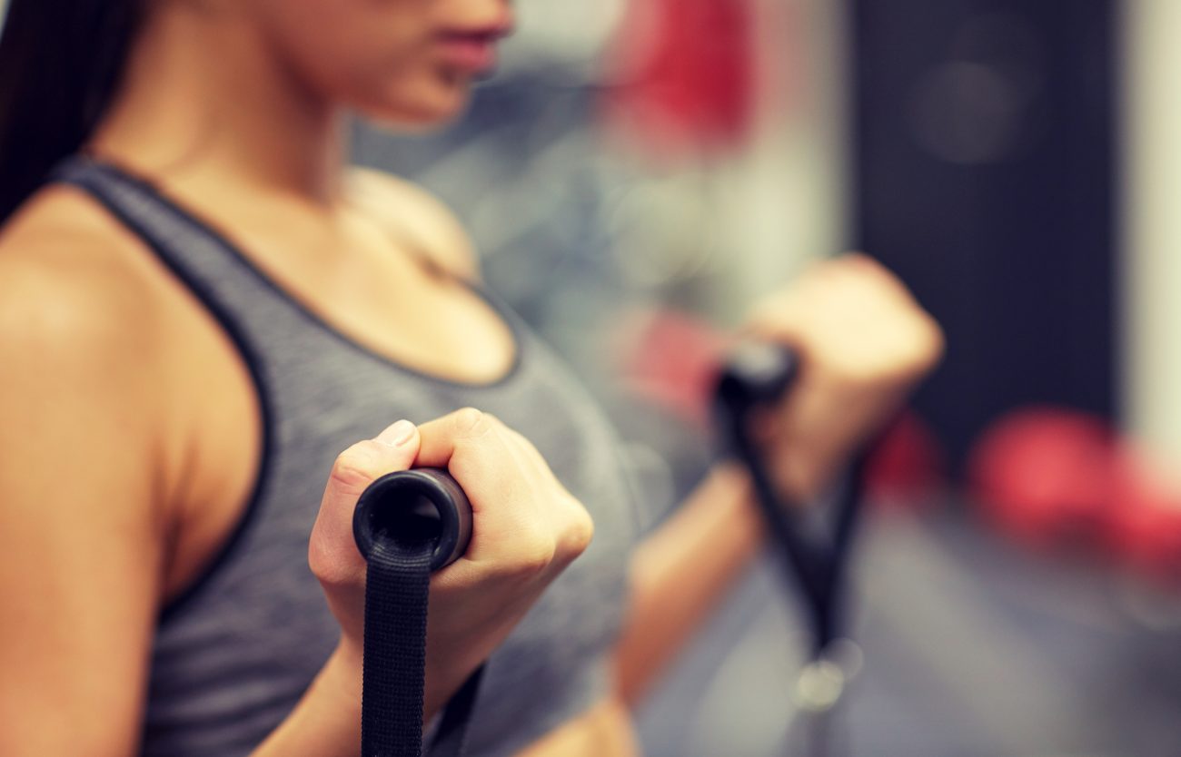 working out at gym in powder springs Syda Productions © Shutterstock